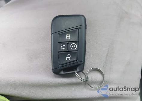 2019 Volkswagen Atlas 3.6L V6 Se W/Technology R-Line from USA, damaged, VIN 1V2YR2CA5KC613028